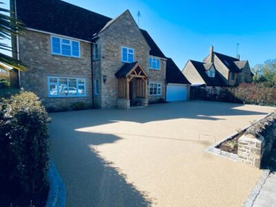 Resin bound driveway installer