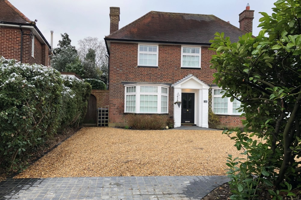 Loose gravel driveway installation Liverpool