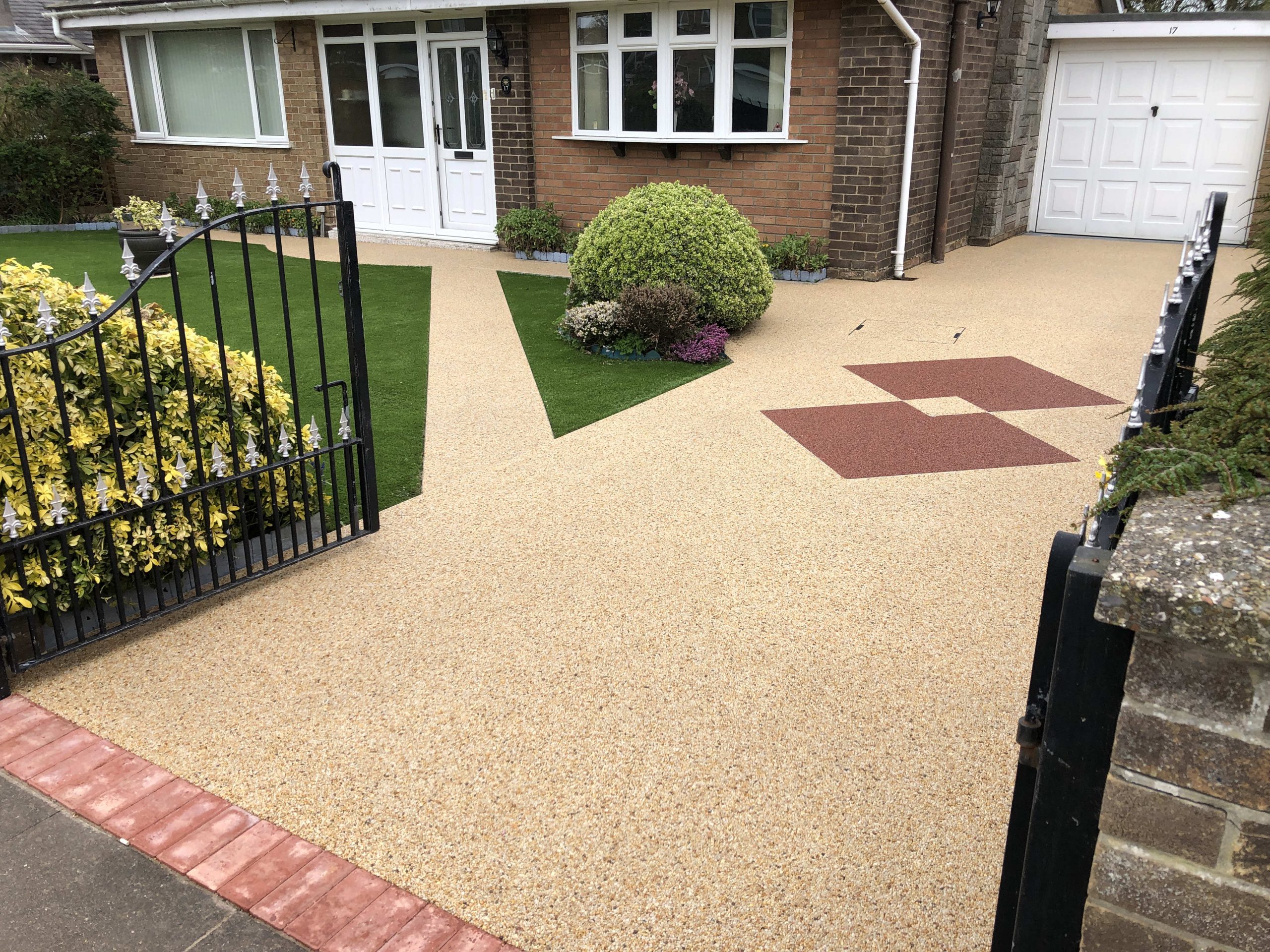 Resin bound surfacing in Liverpool
