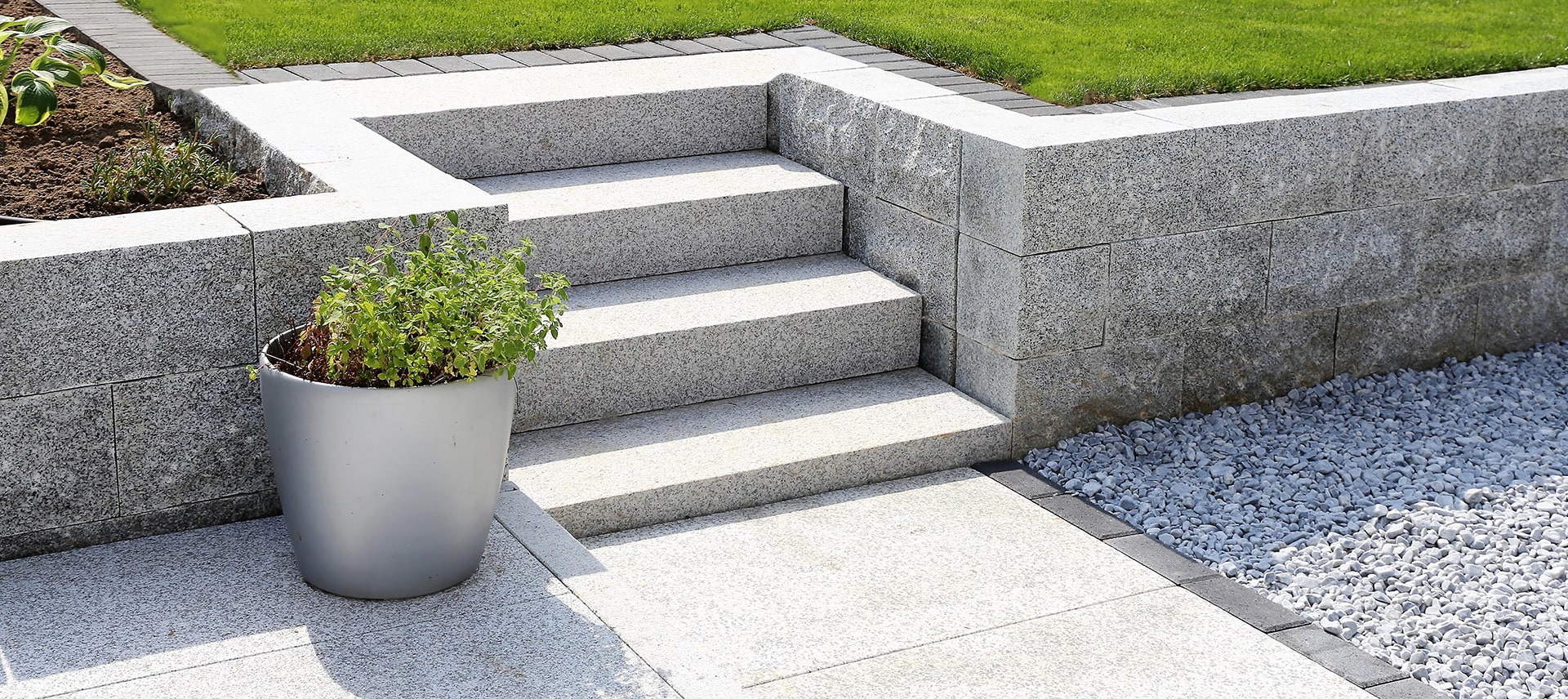 Retaining wall construction Liverpool